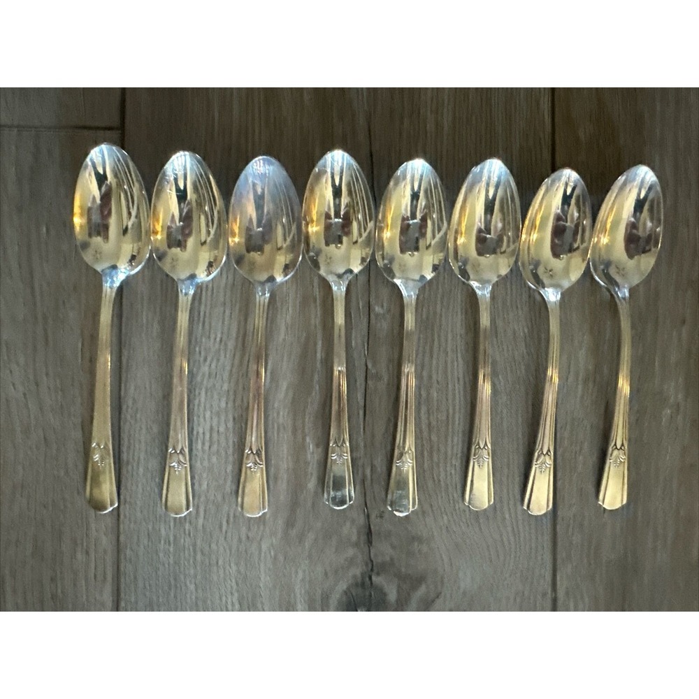 8 International Silver Roger's Court SOVEREIGN Silverplate Teaspoons 1939